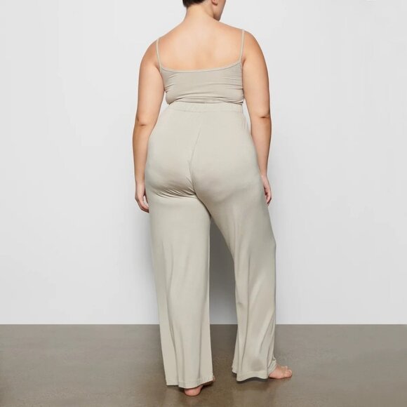 SKIMS Sleep Pant Taupe Womens 2X - Picture 3 of 9